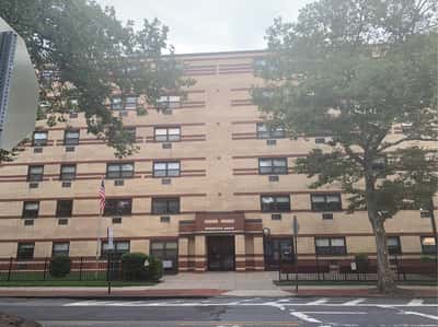 Woodstock Manor - Senior Living Facility