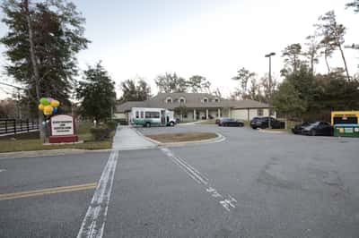 Silver Treasures at Lane - Senior Living Facility