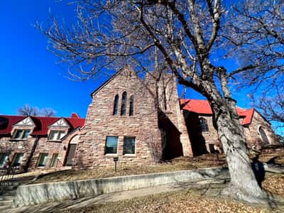 A Day Place - Senior Living Facility