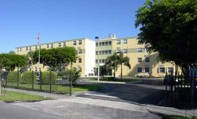 Puerta Del Sol - Senior Living Facility