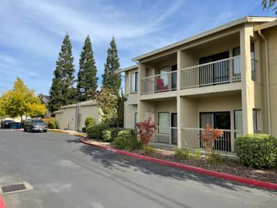 Winding Commons Senior Living - Senior Living Facility
