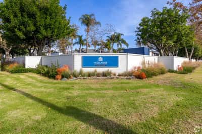 Hazelridge - Senior Living Facility