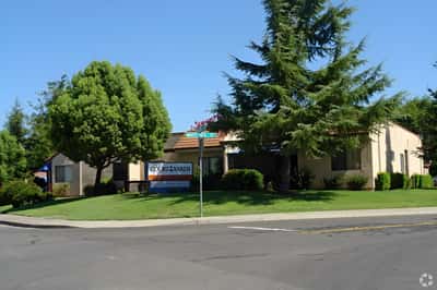 Courtyard At Venetian Terrace - Senior Living Facility
