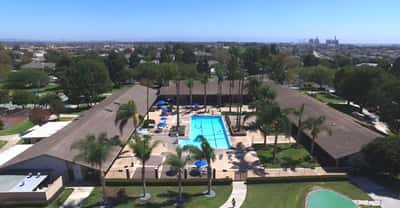 Huntington Landmark - Senior Living Facility