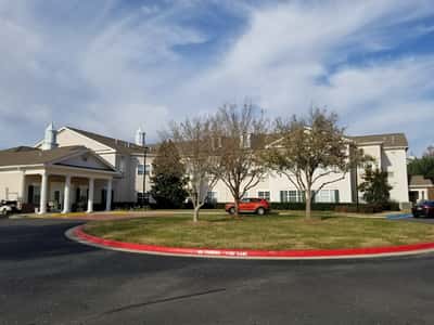 Magnolia Trace - Senior Living Facility