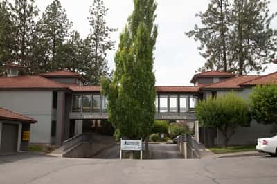 Fairwood Retirement Village & Assisted Living - Senior Living Facility