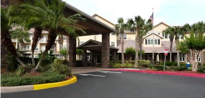 Las Palmas – Sky Active Living - Senior Living Facility
