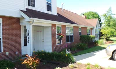 Silver Oaks at Waterford - Senior Living Facility