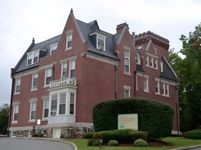 Nevins Manor - Senior Living Facility