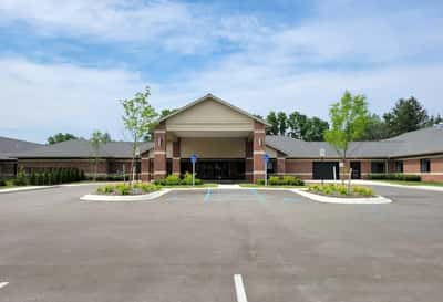 Hampton Manor of Bloomfield Hills - Senior Living Facility