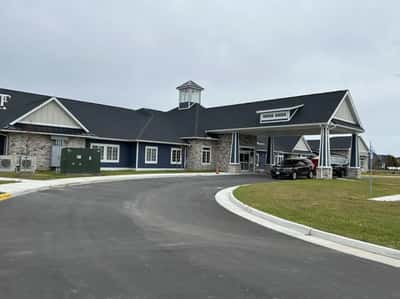 Hampton Manor of Chesapeake - Senior Living Facility