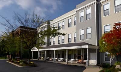 Atria Maplewood Place - Senior Living Facility