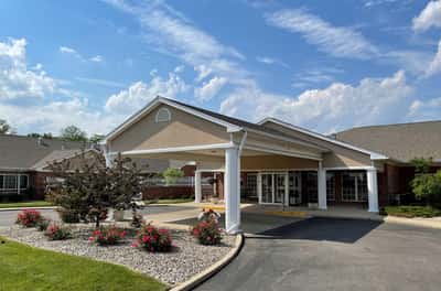 Forest Glen Rehabilitation and Healthcare Center - Senior Living Facility