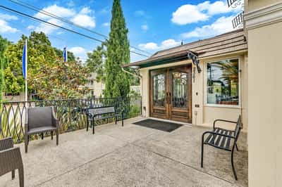Oakland Heights Senior Living - Senior Living Facility
