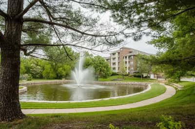 Delmar Gardens of Overland Park - Senior Living Facility