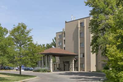 The Villas at Sunny Acres - Senior Living Facility