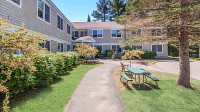 Merry Gardens Estates - Senior Living Facility