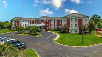 The Goldton at Southaven - Senior Living Facility