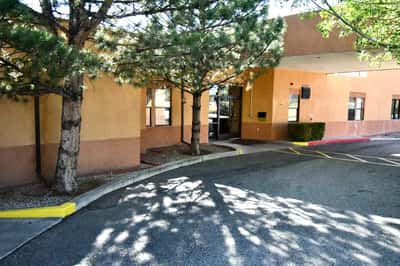 Carefree Living - Senior Living Facility