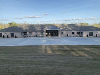 Bellevue Assisted Living - Senior Living Facility