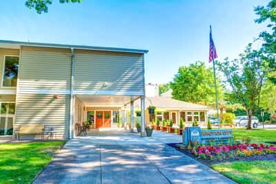 Junction City Retirement & Assisted Living - Senior Living Facility
