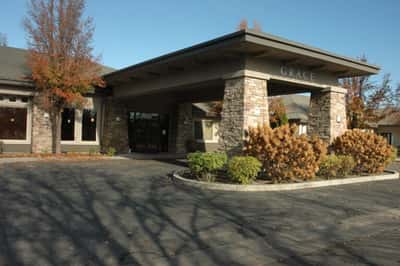 Grace Assisted Living – Fairview Lakes