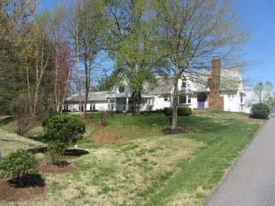 La Casa LLC