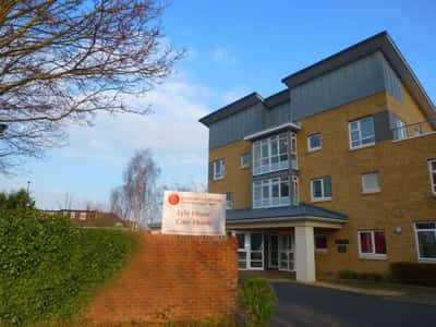 Lyle House Care Home – Country Court - Senior Living Facility