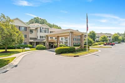 Jordan Oaks Gracious Retirement Living