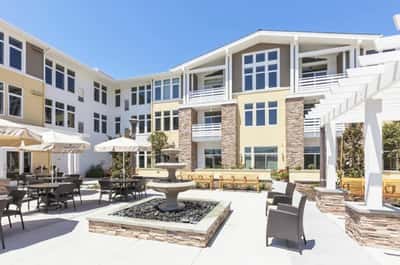 Merrill Gardens at Huntington Beach