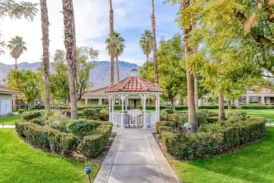 Pacifica Senior Living Palm Springs