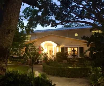 Bay Oaks Historic Retirement Residence