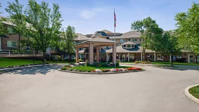 Holiday Beaverdale Estates