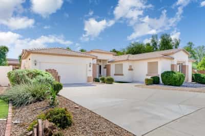 Nurse‘s Assisted Living - Senior Living Facility