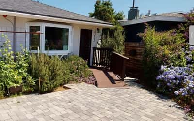 Pepper Tree Assisted Living - Senior Living Facility