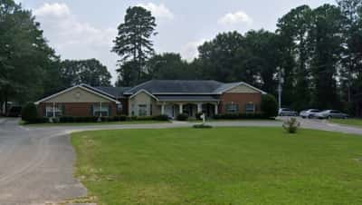 Serenity South Senior Living at Elba - Senior Living Facility