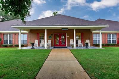 Country Cottage – Montgomery