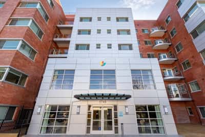 Hollywood Hills Senior Living