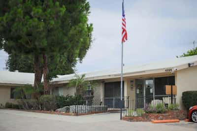 El Monte Convalescent Hospital - Senior Living Facility
