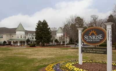 Sunrise of East Cobb - Senior Living Facility