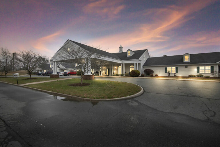 Spring Oak at Louisa - Senior Living Facility