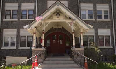 Hayes Manor