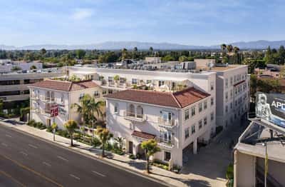 Belmont Village Senior Living Encino