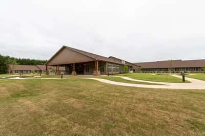 Laurel Lodge - Senior Living Facility