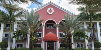 Tuscany Villa of Naples