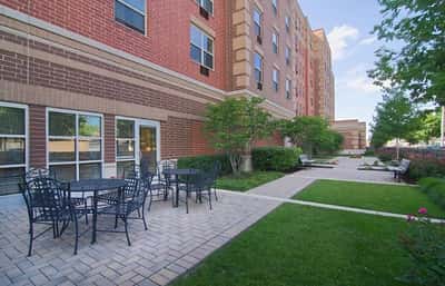 Senior Suites of Kelvyn Park - Senior Living Facility