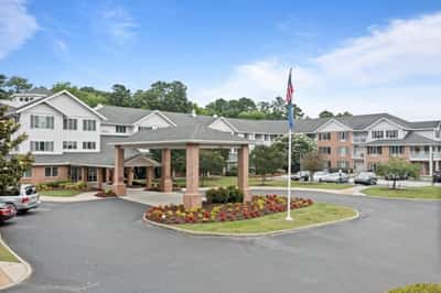 Colonial Harbor Gracious Retirement Living - Senior Living Facility