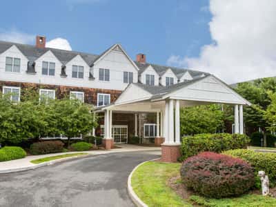 Benchmark Senior Living at Hamden