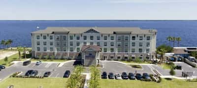Marina Isle Waterfront Assisted Living