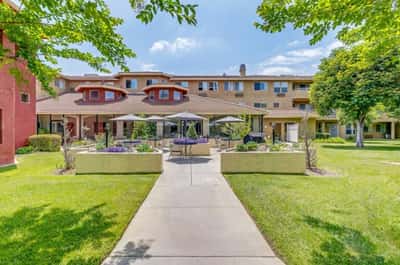 The Palms La Mirada Senior Living - Senior Living Facility